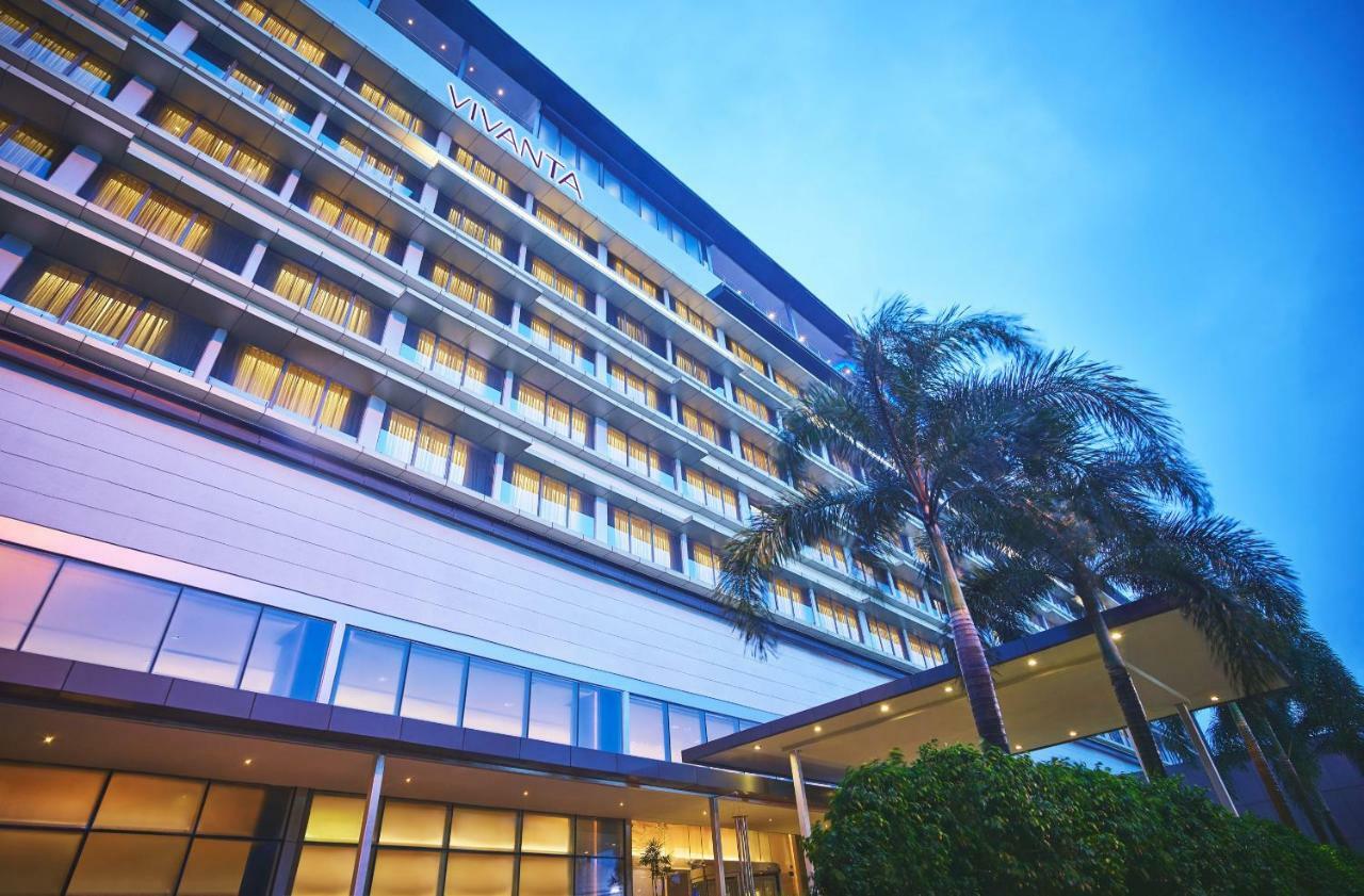 Vivanta Kolkata Em Bypass Zewnętrze zdjęcie The hotel's facade